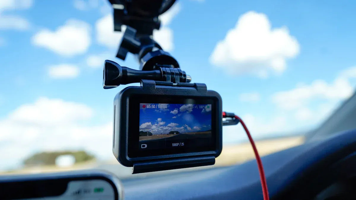 How Do Dash Cams Work in Vehicles Today